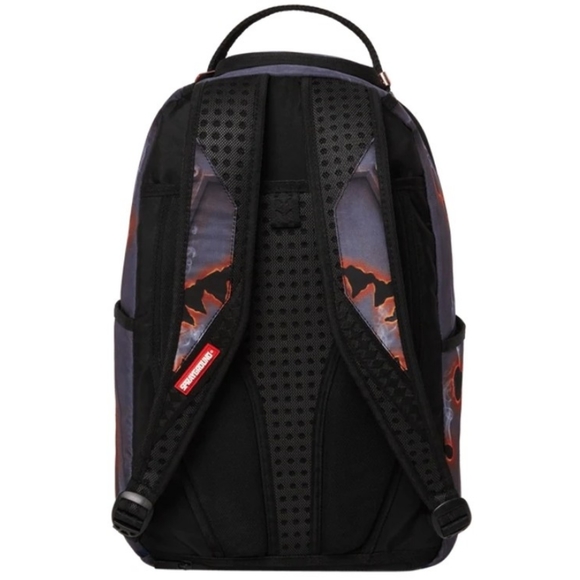 SPRAYGROUND. STAR WARS BOBA FETT BLOWOUT SHARK BACKPACK - Picture 5 of 16